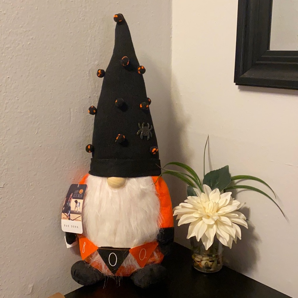 Rae Dunn Halloween “BOO” Gnome New